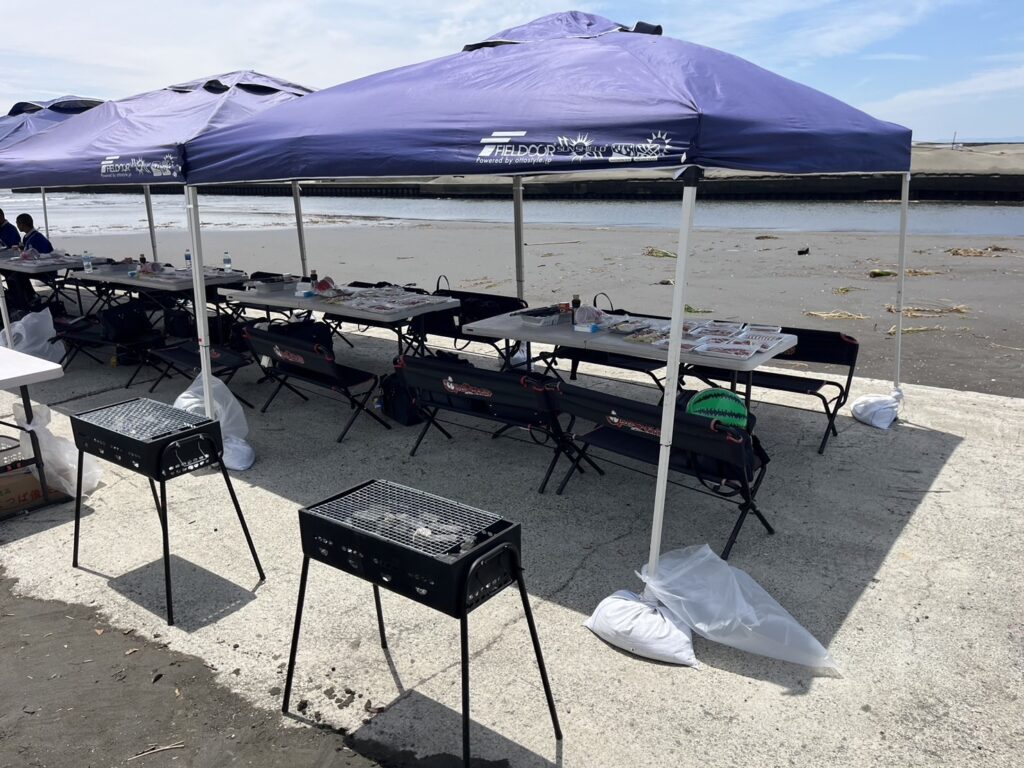 鵠沼海岸で遠足BBQ