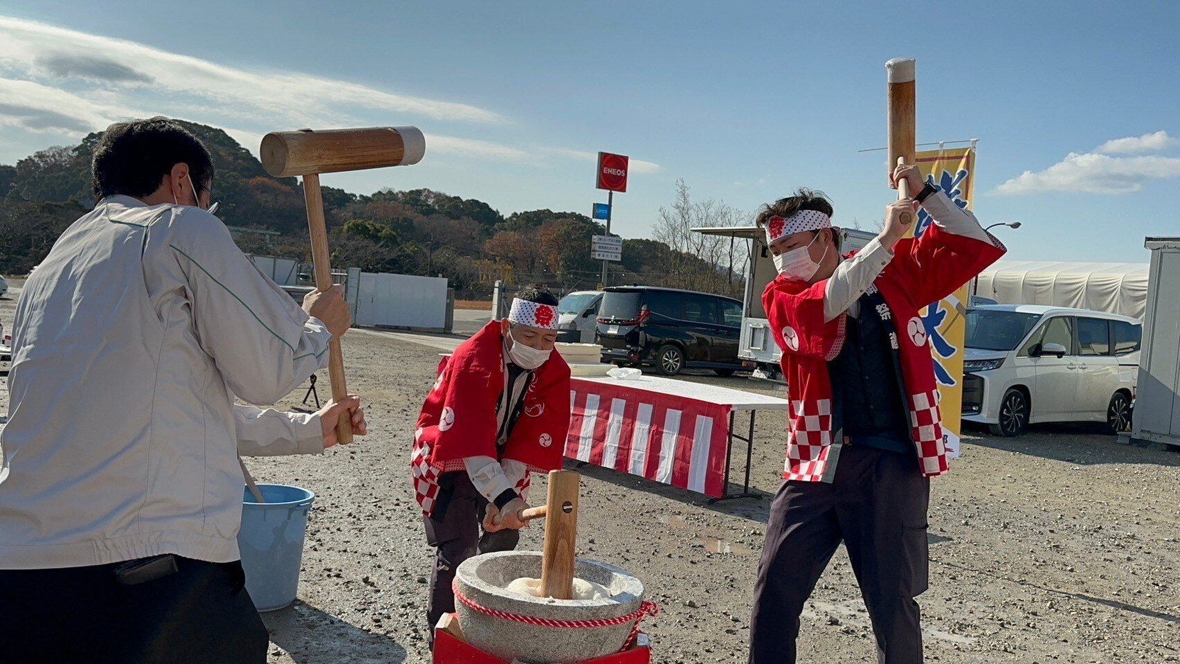餅つきイベント風景