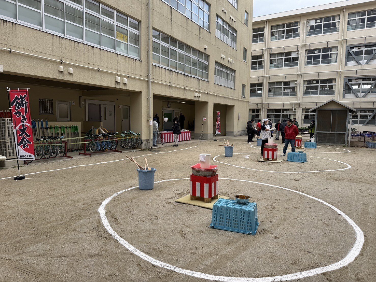 幼稚園保育園の餅つき