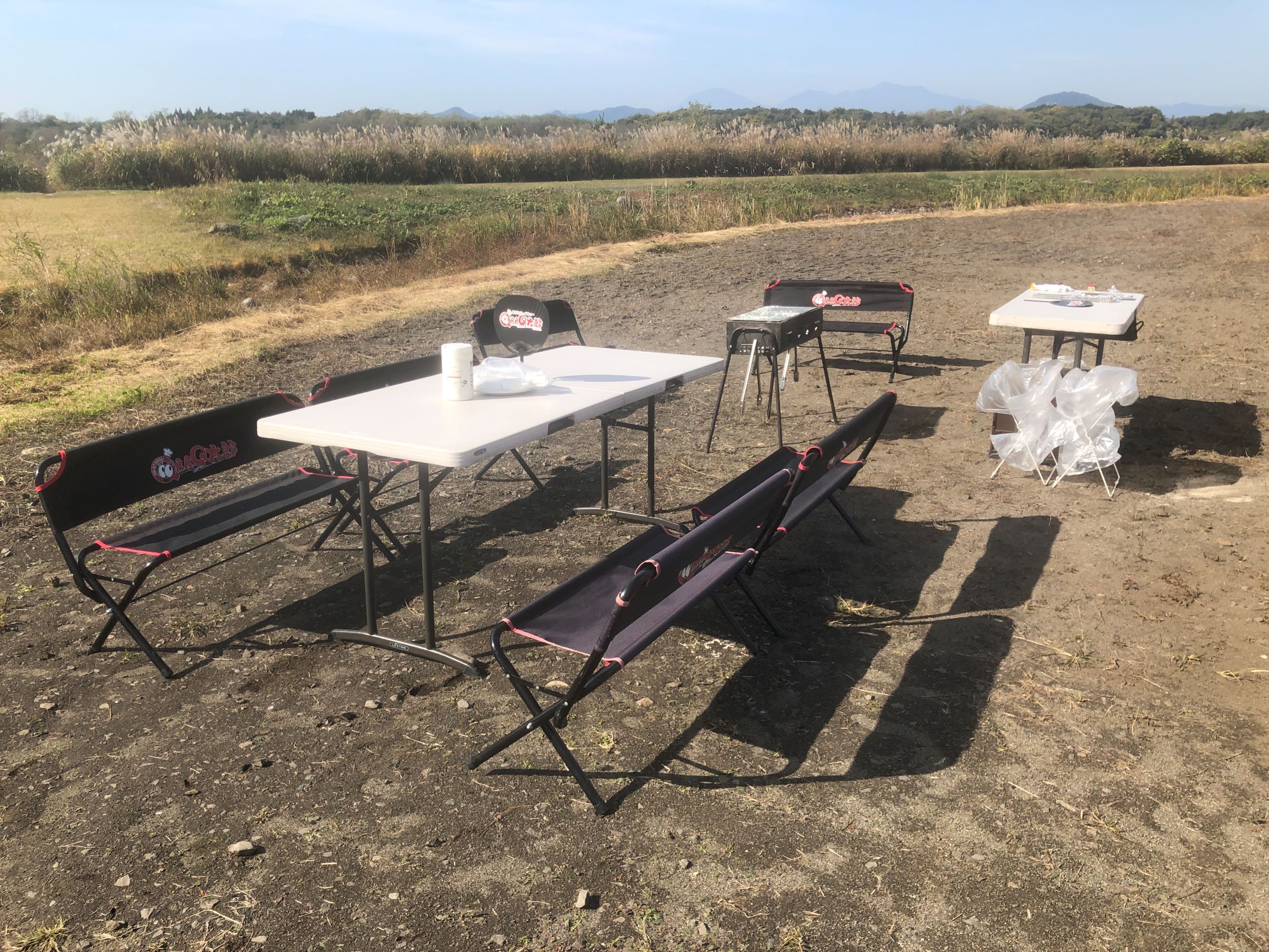 氏家ゆうゆうパーク BBQ広場での設営の様子