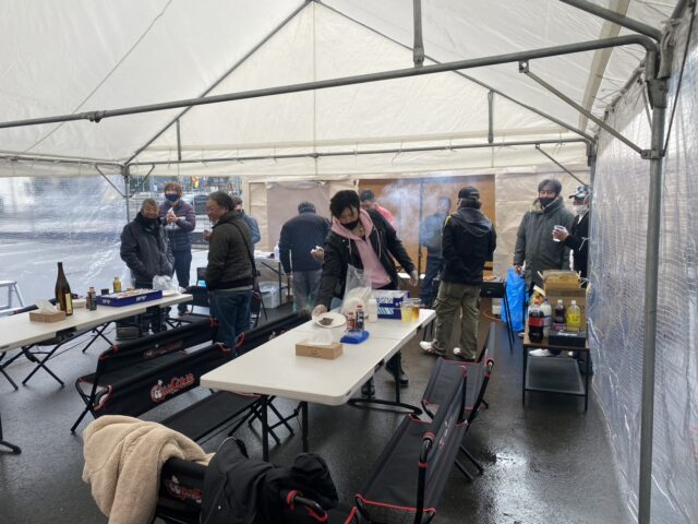 団体BBQでレンタル・ケータリングを検討されている方へ。自前準備との違い・メリットを解説！