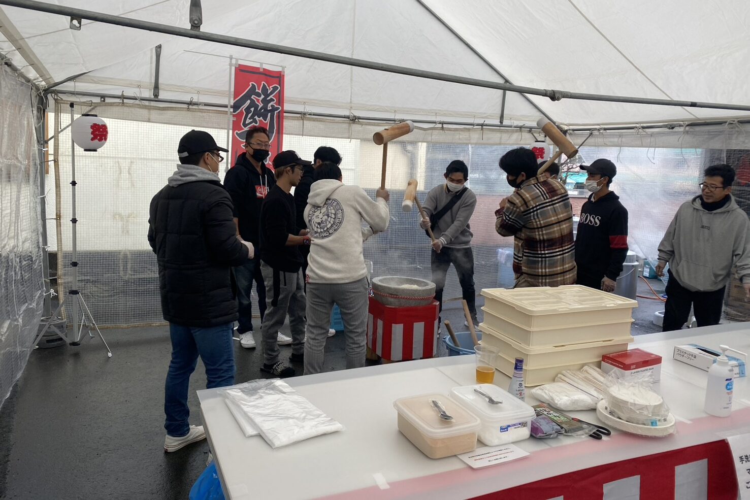 餅つき 機材レンタルとは
