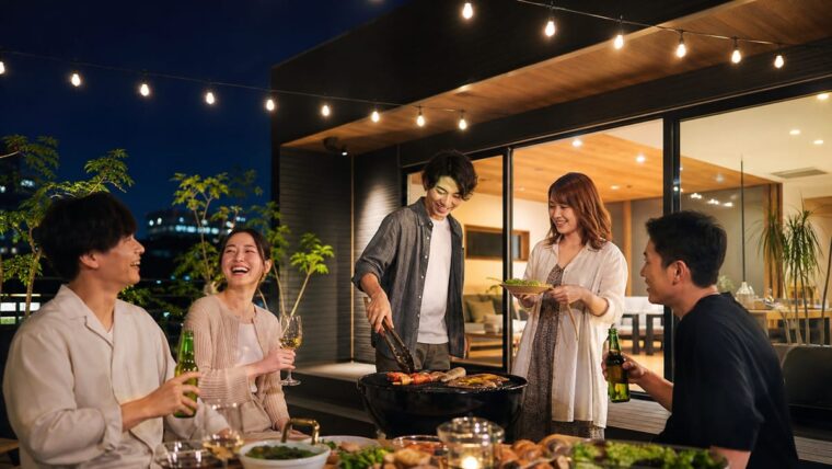 横浜ナイトBBQの費用・料金相場を徹底解説｜昼間と何が違う？会場・手配方法まで